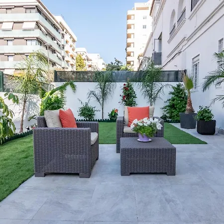 Bajo Con Jardin En Centro