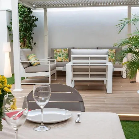 Bajo Con Jardin En Centro *