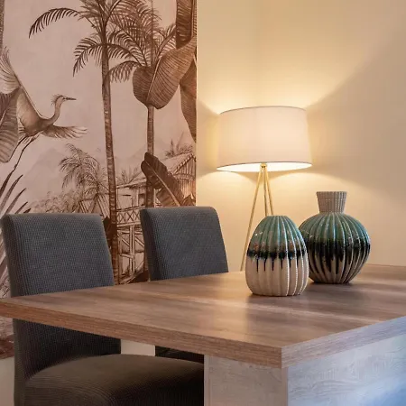 Apartmán Bajo Con Jardin En Centro Marbella