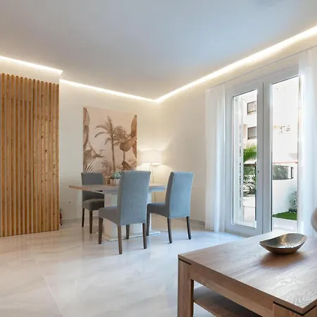 Apartment Bajo Con Jardin En Centro *