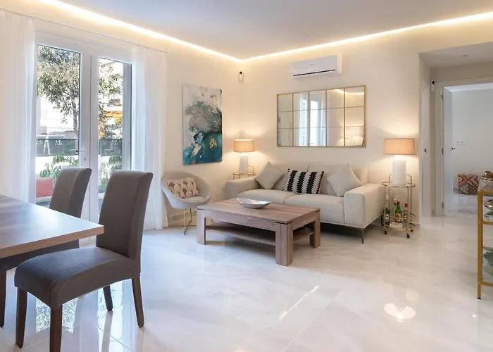 Bajo Con Jardin En Centro アパート *