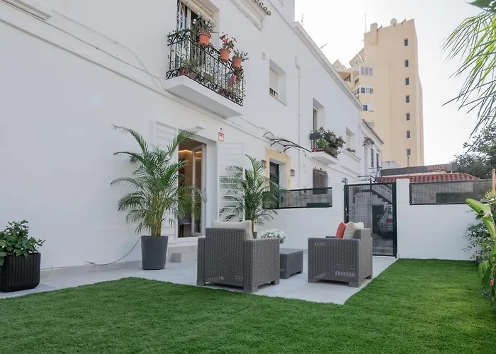 Bajo Con Jardin En Centro アパート マルベーリャ