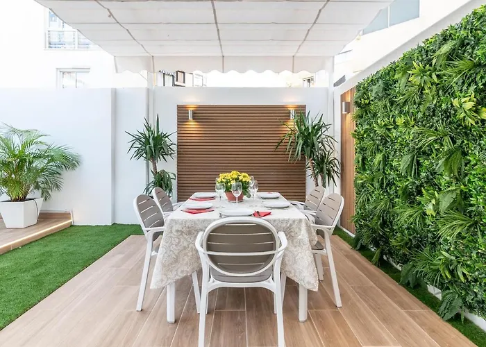 Bajo Con Jardin En Centro *