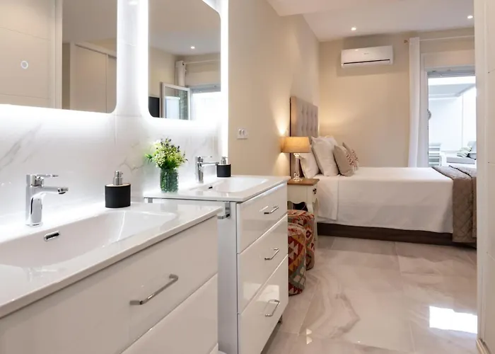 Appartement Bajo Con Jardin En Centro Marbella