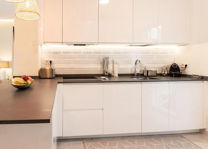 Bajo Con Jardin En Centro Appartement Marbella